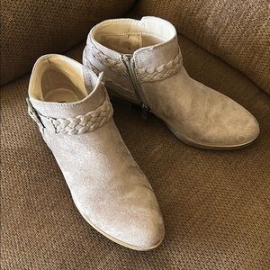 Life Stride Tan Ankle Boots with Suede Finish and Braided Accent